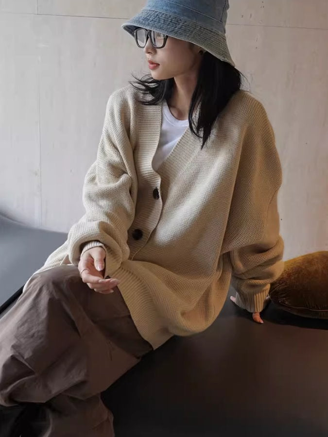 Loose v-neck knit cardigan_BDHL4991