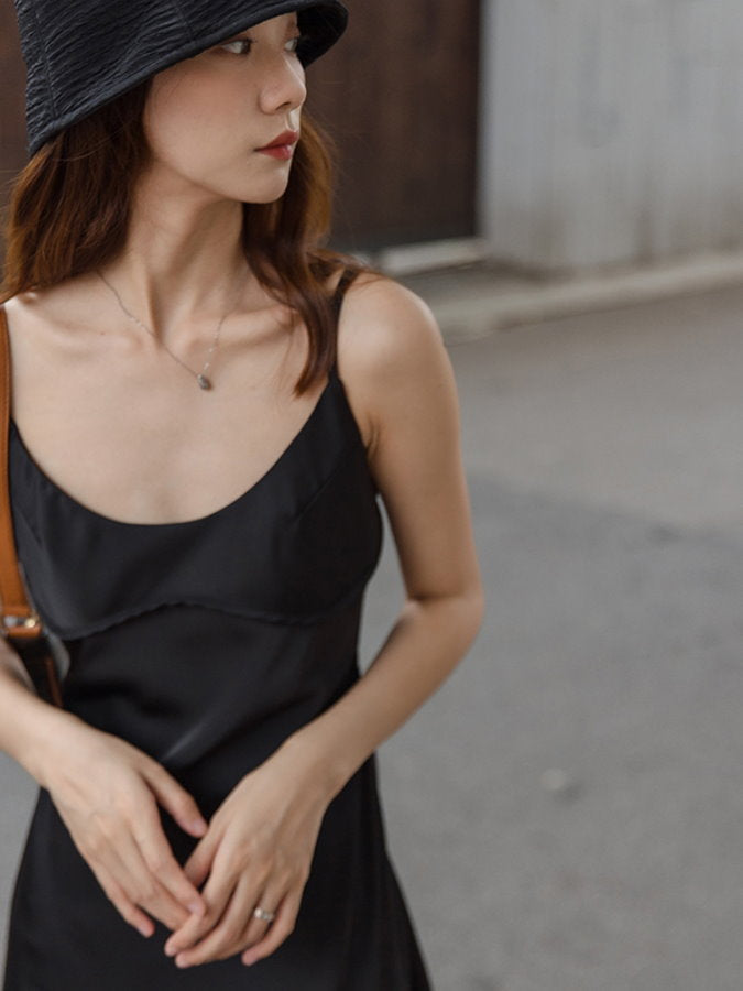 Open Back Satin Cami Dress_BDHL4605