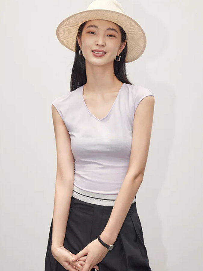 Slim Fit V-Neck Sleeveless_BDHL4757