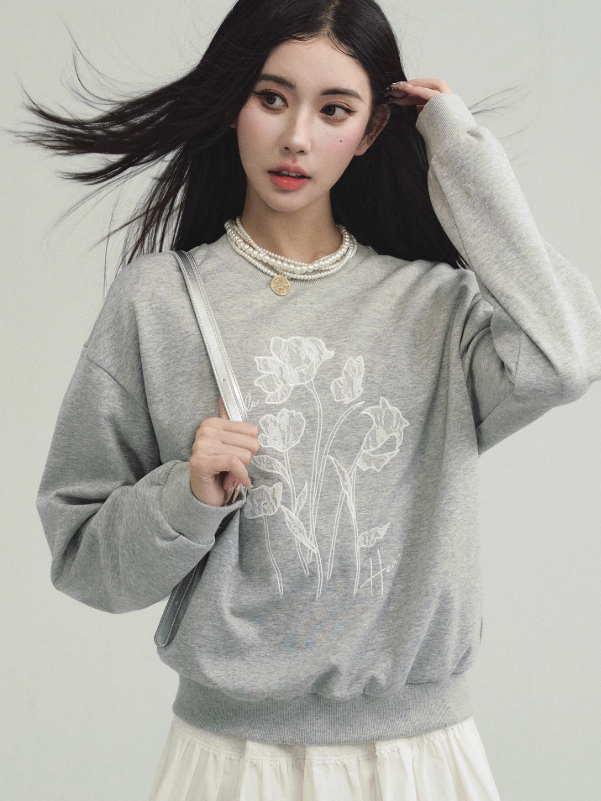 Graffiti Sweatshirt Or Ruffle Skirt_BDHL6827