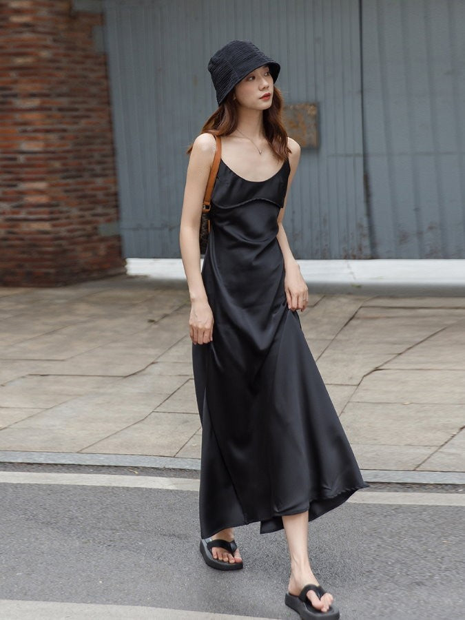 Open Back Satin Cami Dress_BDHL4605