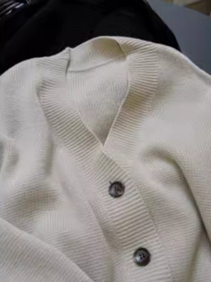 Loose v-neck knit cardigan_BDHL4991
