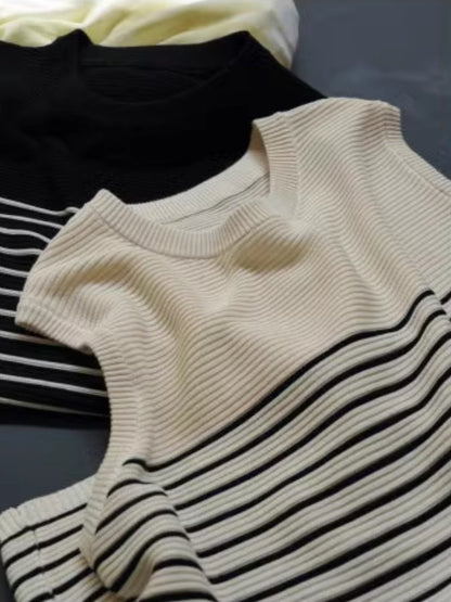 border sleeveless knit_BDHL4811