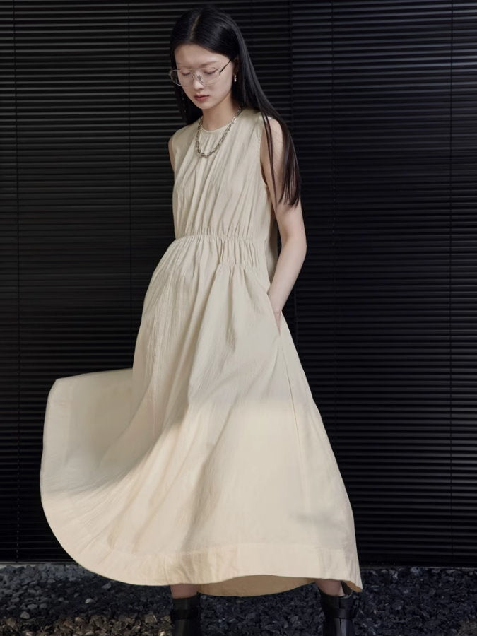 Waist Pintuck Sleeveless Flared Dress_BDHL4690