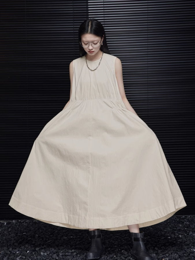 Waist Pintuck Sleeveless Flared Dress_BDHL4690
