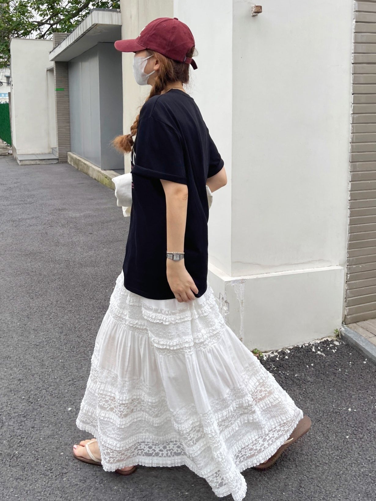 蕾絲層疊白色半身裙_BDHL7612