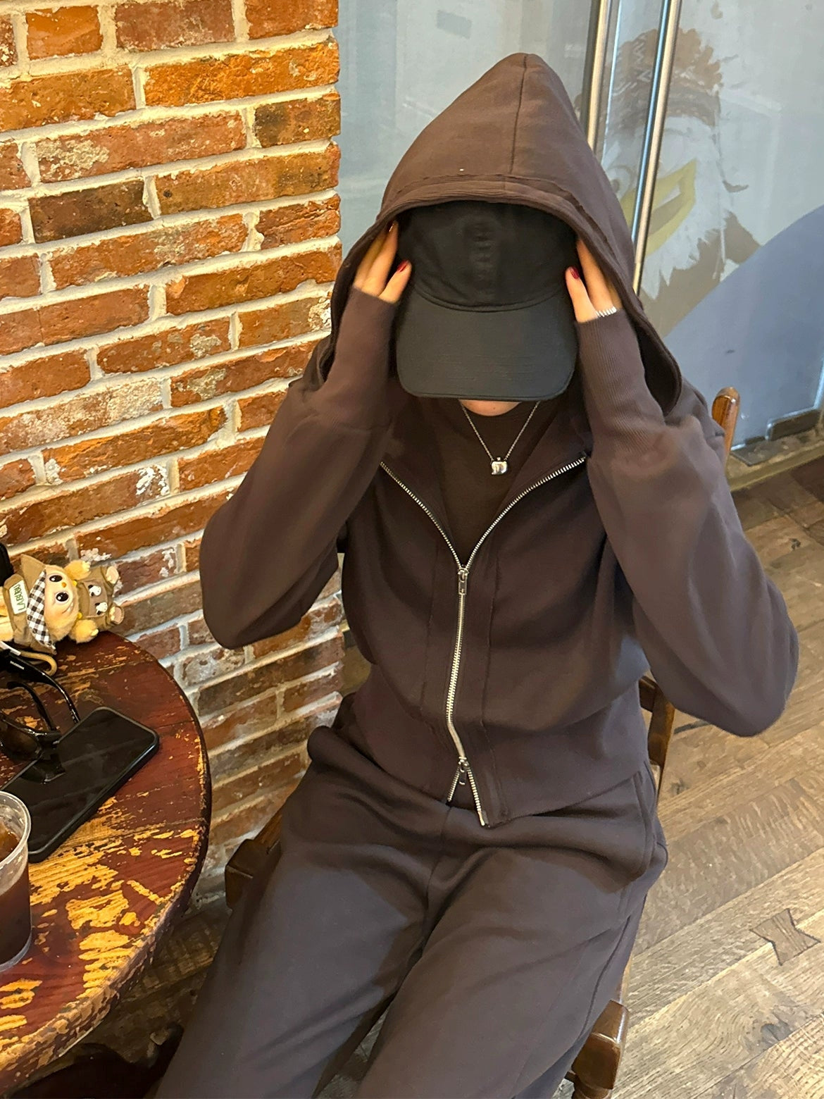 Hooded Sweatshirt Or Sweatpants_BDHL7853