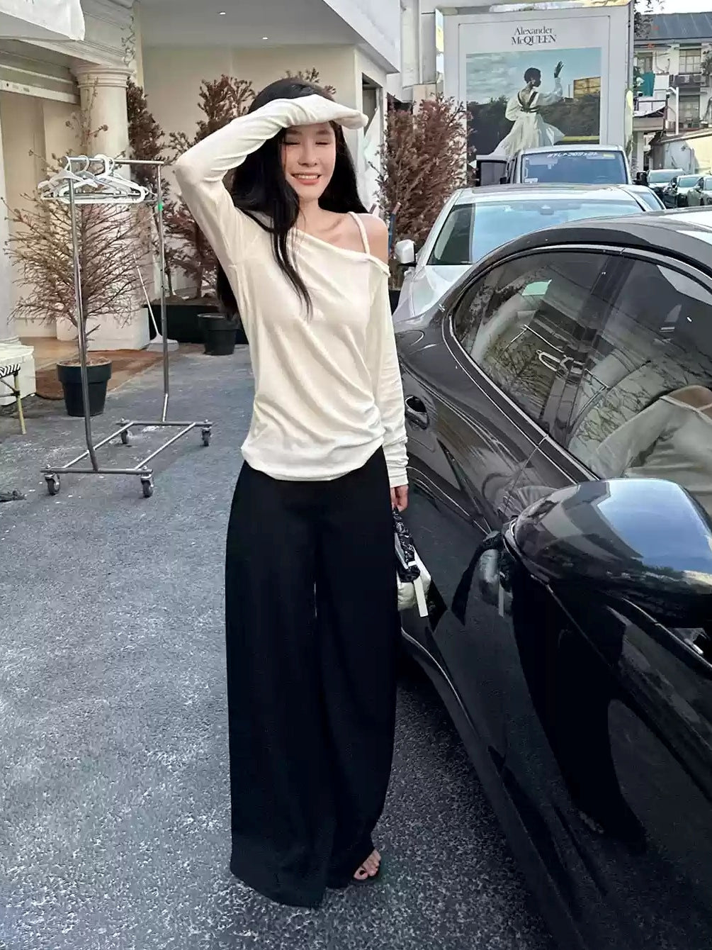 Black Casual Mop Pants_BDHL7137