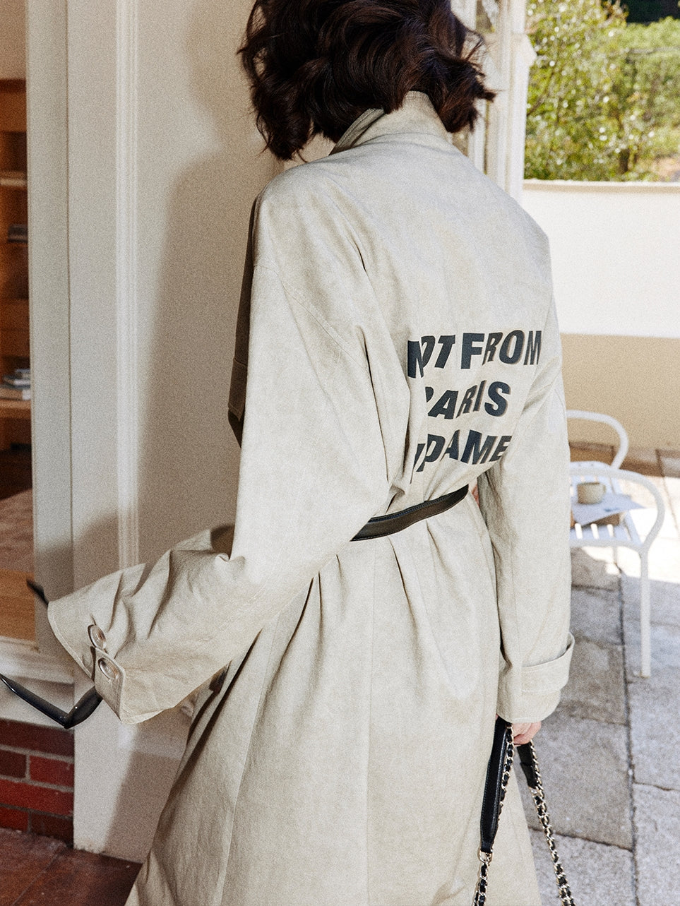 Large-Pocket Long Trench Coat_BDHL7756