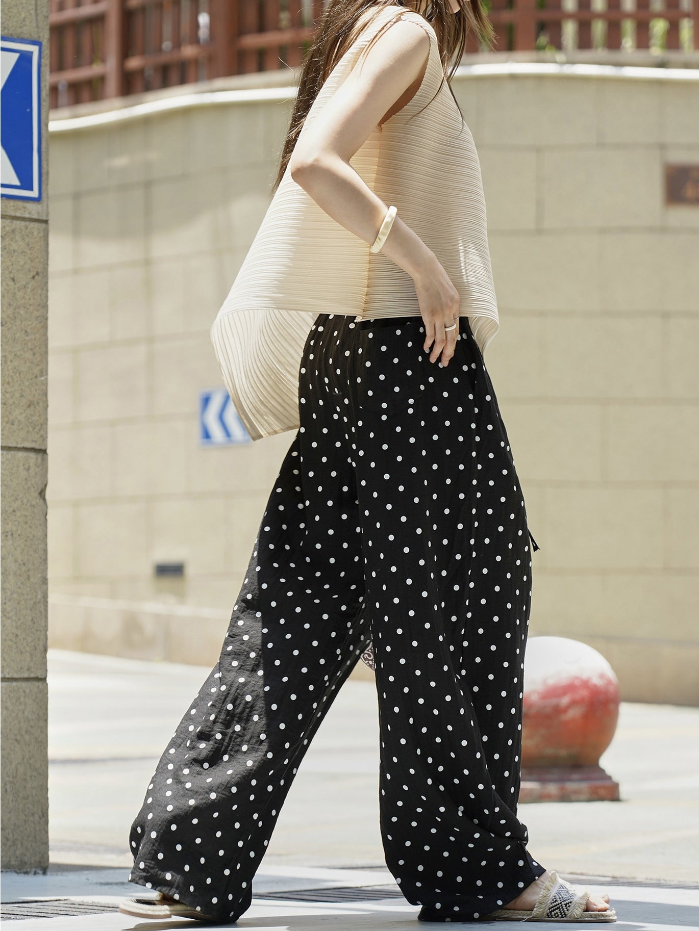 Polka-Dot Wide-Leg Draped Pants_BDHL7531