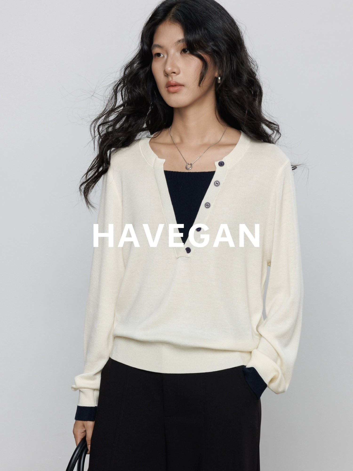 Two-Piece Style Relaxed-Fit Tops_BDHL7781
