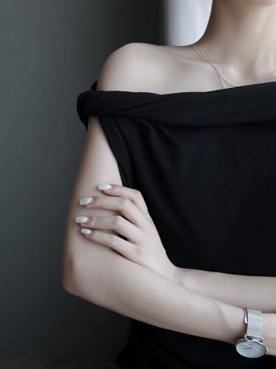 扭領上衣與垂墜裙套裝_BDHL7637