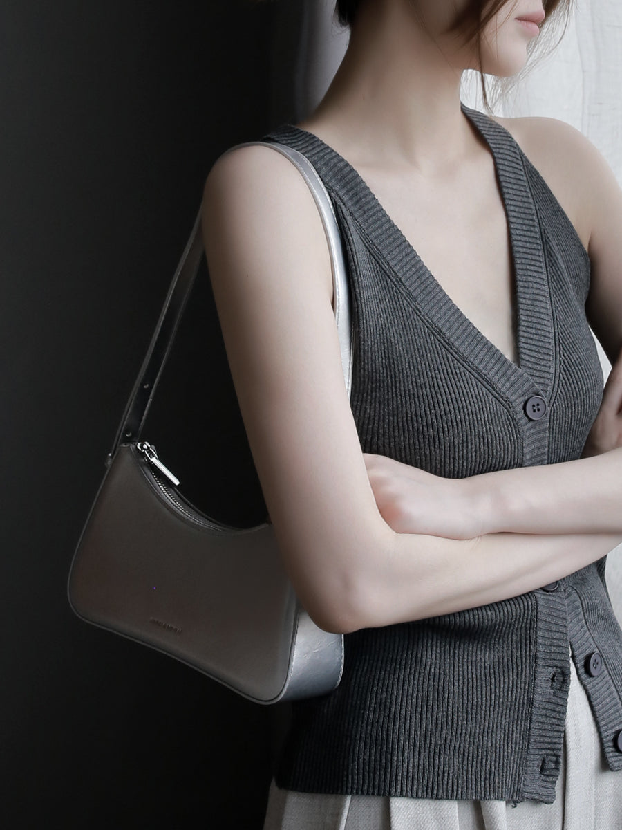 V領針織無袖上衣_BDHL7574