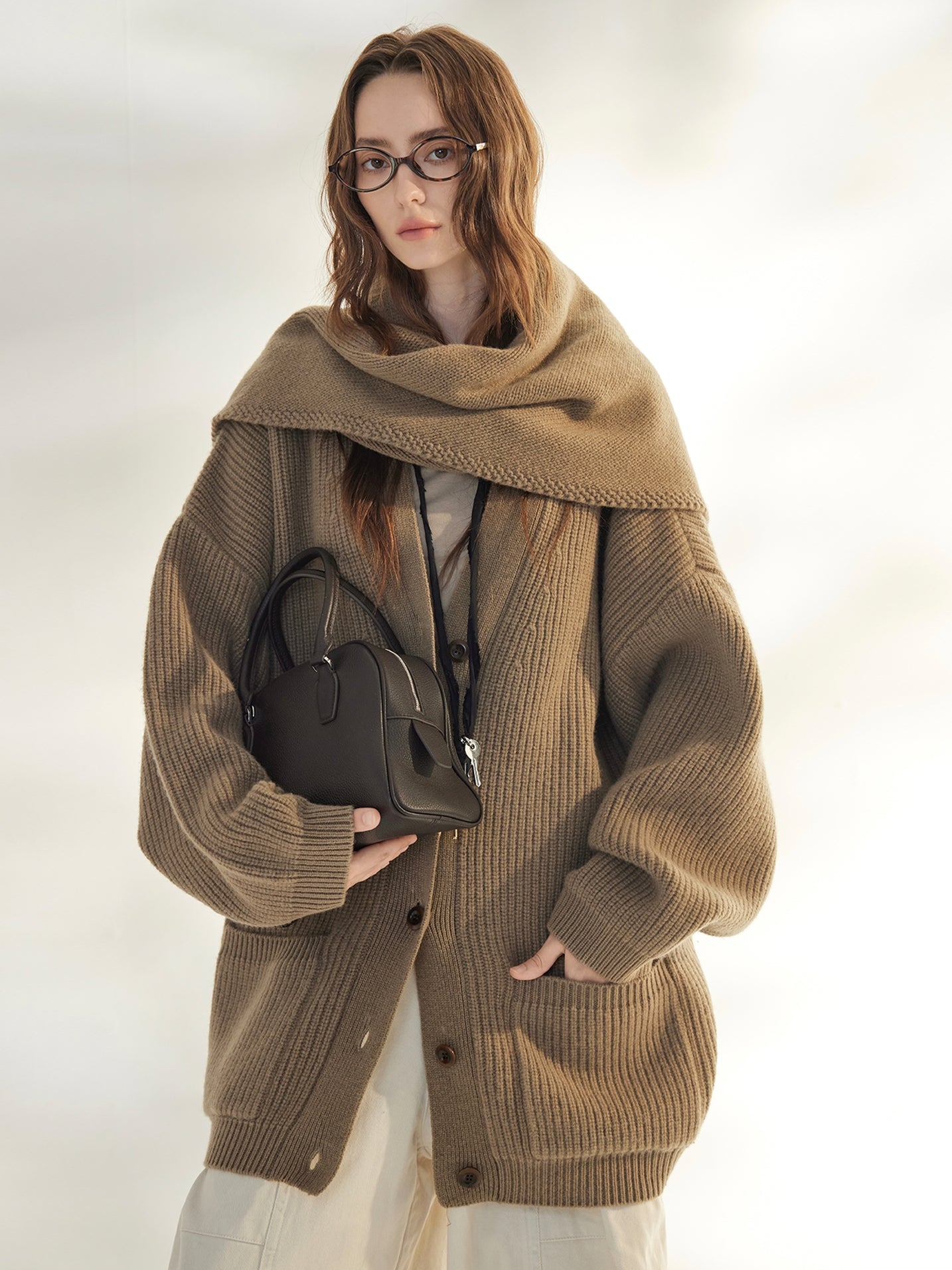 Thick Large Cardigan Or Triangular Stole_BDHL7671