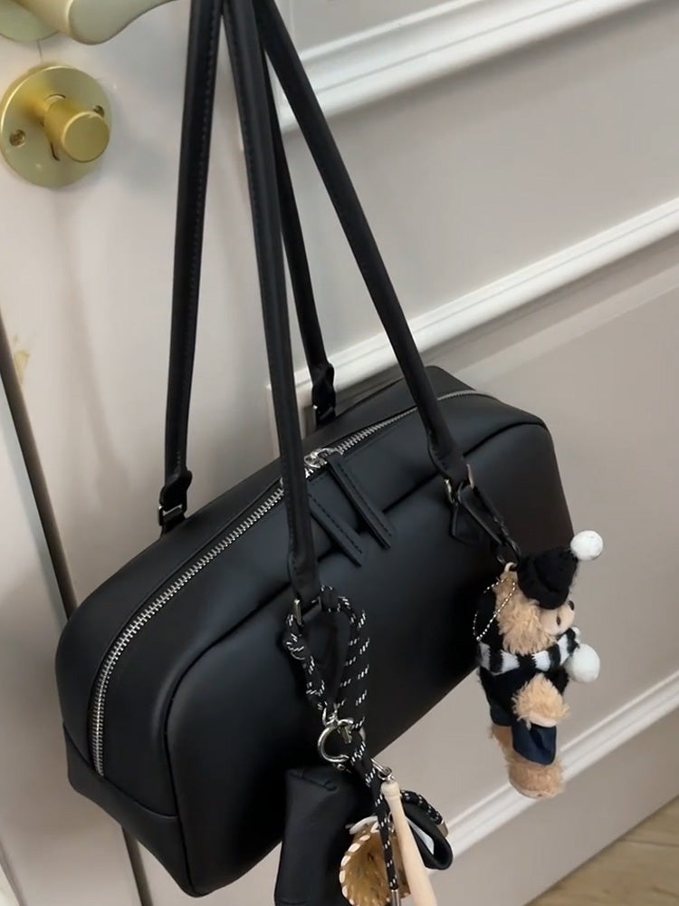 Black Shoulder Boston Bag_BDHL7806
