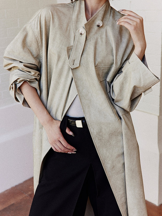 Large-Pocket Long Trench Coat_BDHL7756