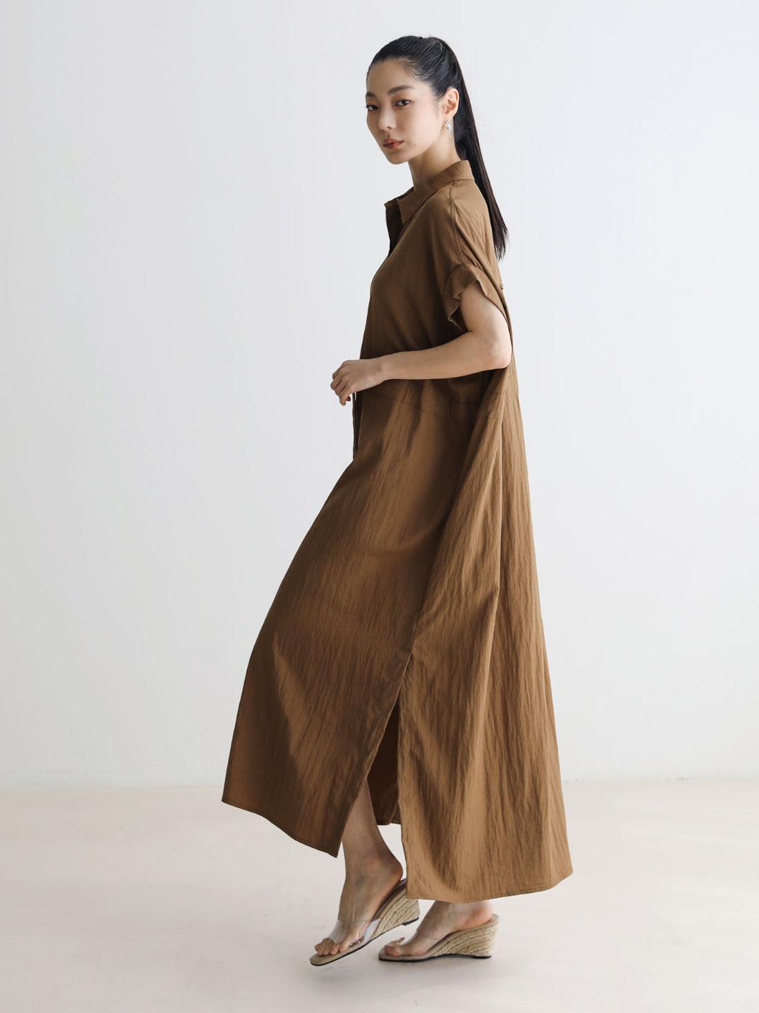 寬鬆腰帶開衩連身裙_BDHL7248