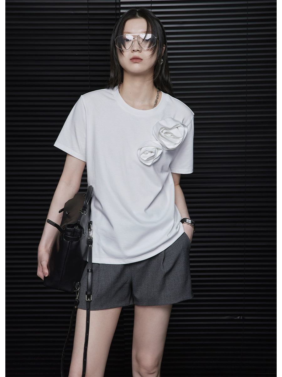 White Flower Motif Short-Sleeved T-Shirt_BDHL5834