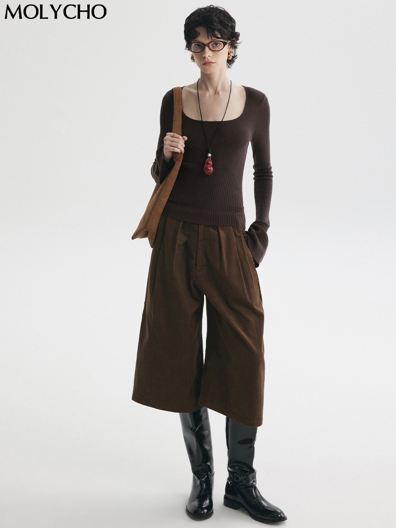 Square-Neck Bell-Sleeve Tops_BDHL7728