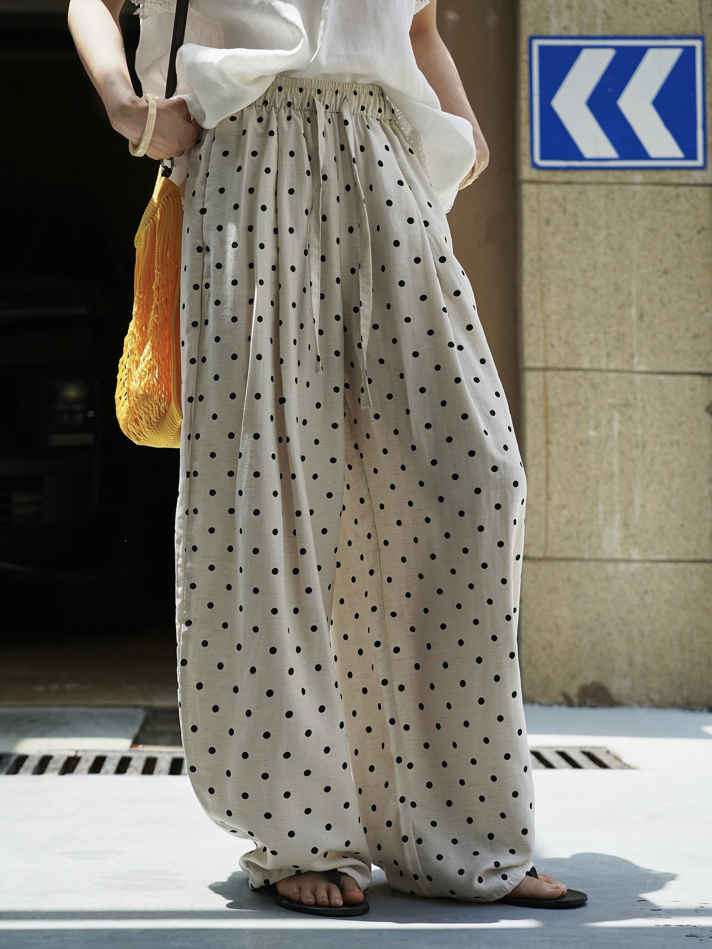 Polka-Dot Wide-Leg Draped Pants_BDHL7531