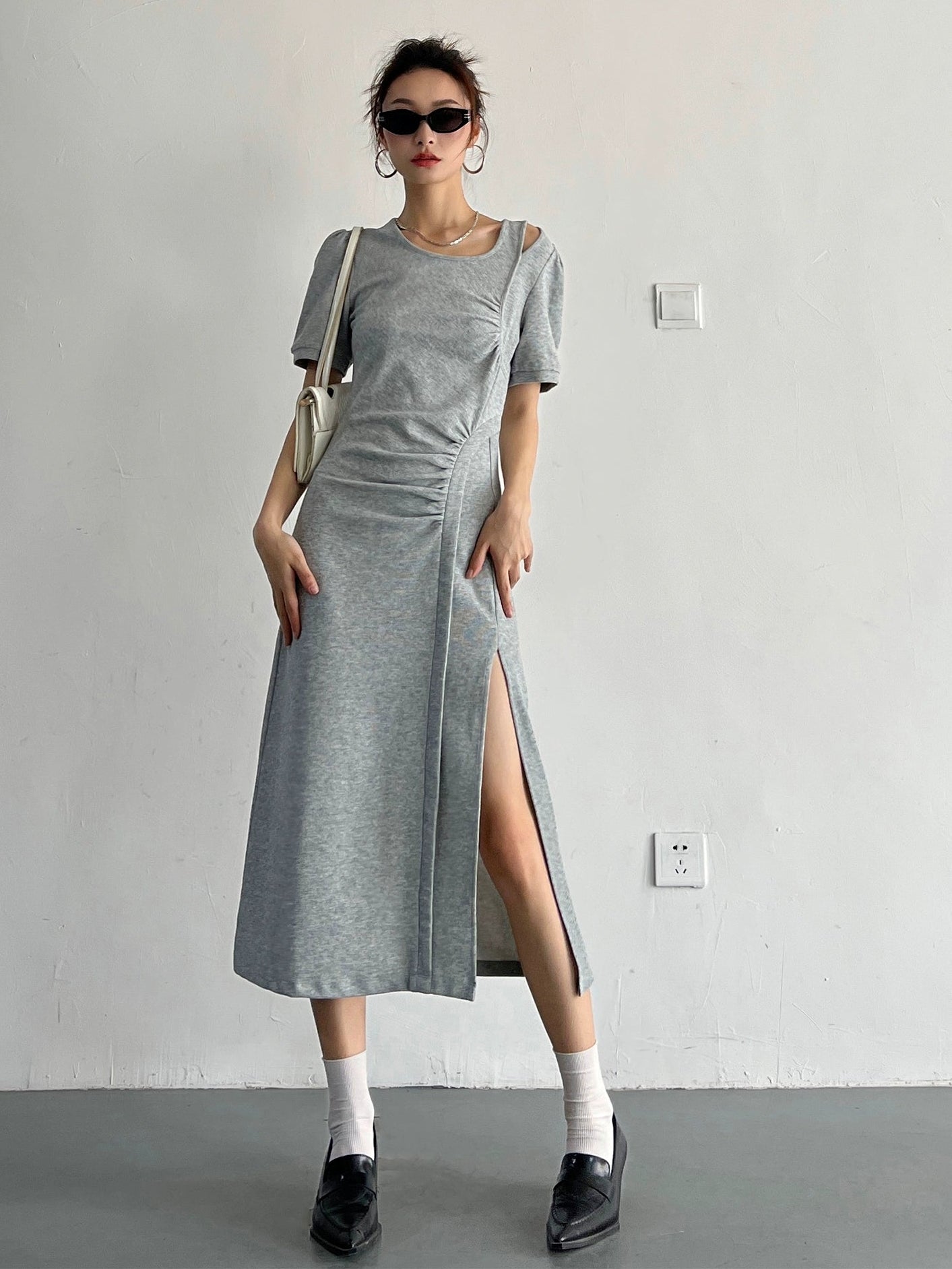 Slit Sleeveless Knit Dress_BDHL7569