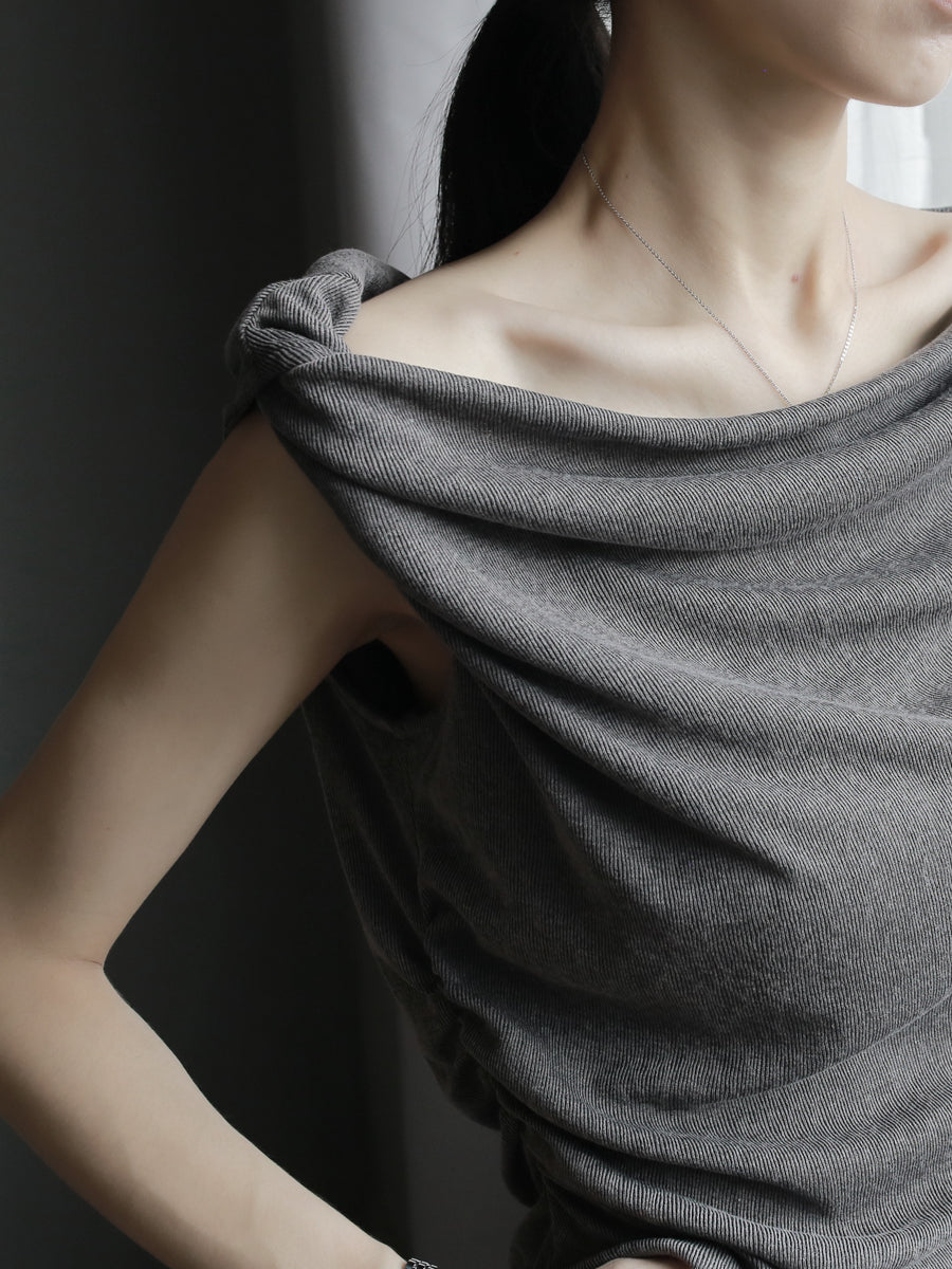 扭領上衣與垂墜裙套裝_BDHL7637