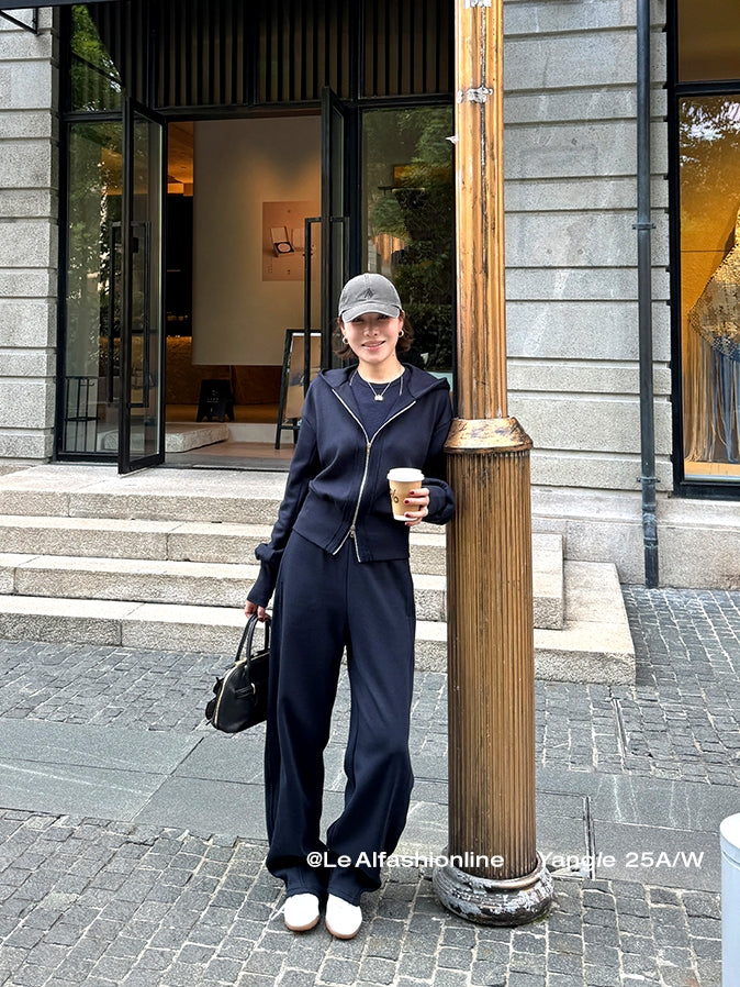 Hooded Sweatshirt Or Sweatpants_BDHL7853