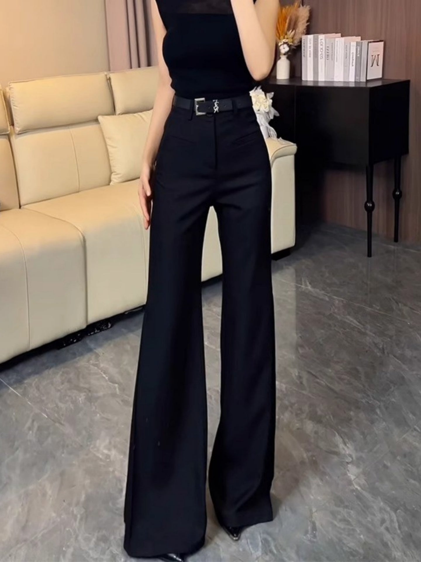High-Waisted Flared Suit Pants_BDHL7803
