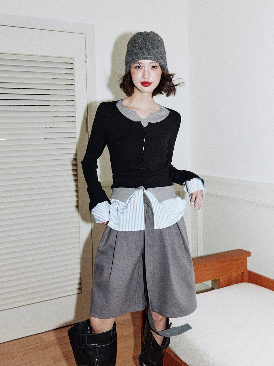 Contrast Color Faux Sleeveless Tops_BDHL7757