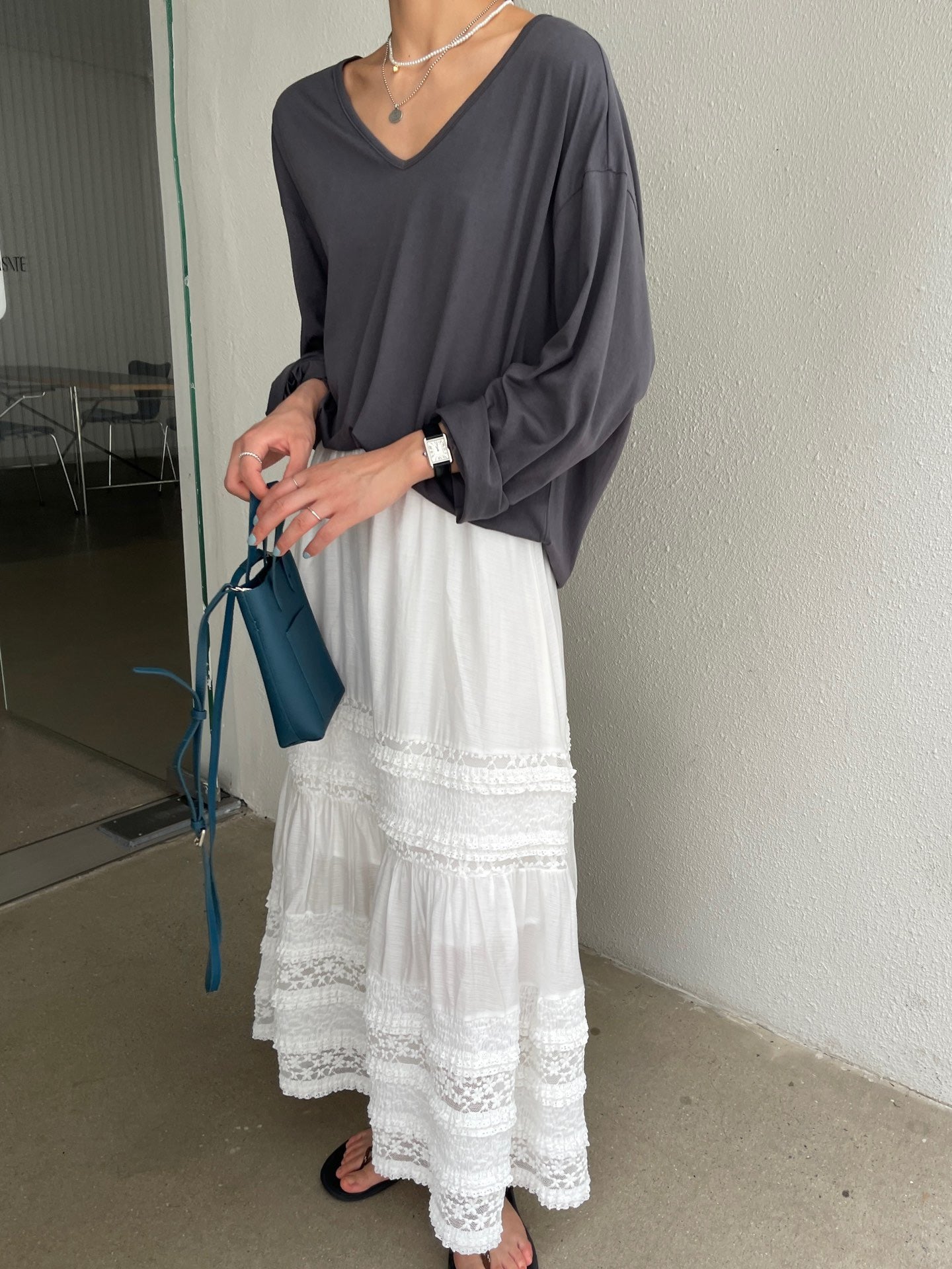 蕾絲層疊白色半身裙_BDHL7612