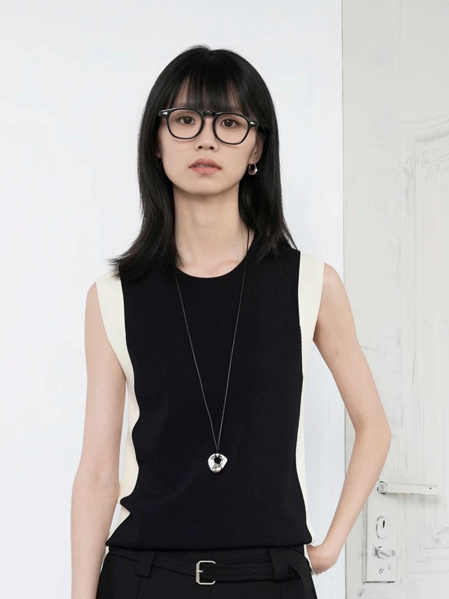 撞色無袖上衣_BDHL7593