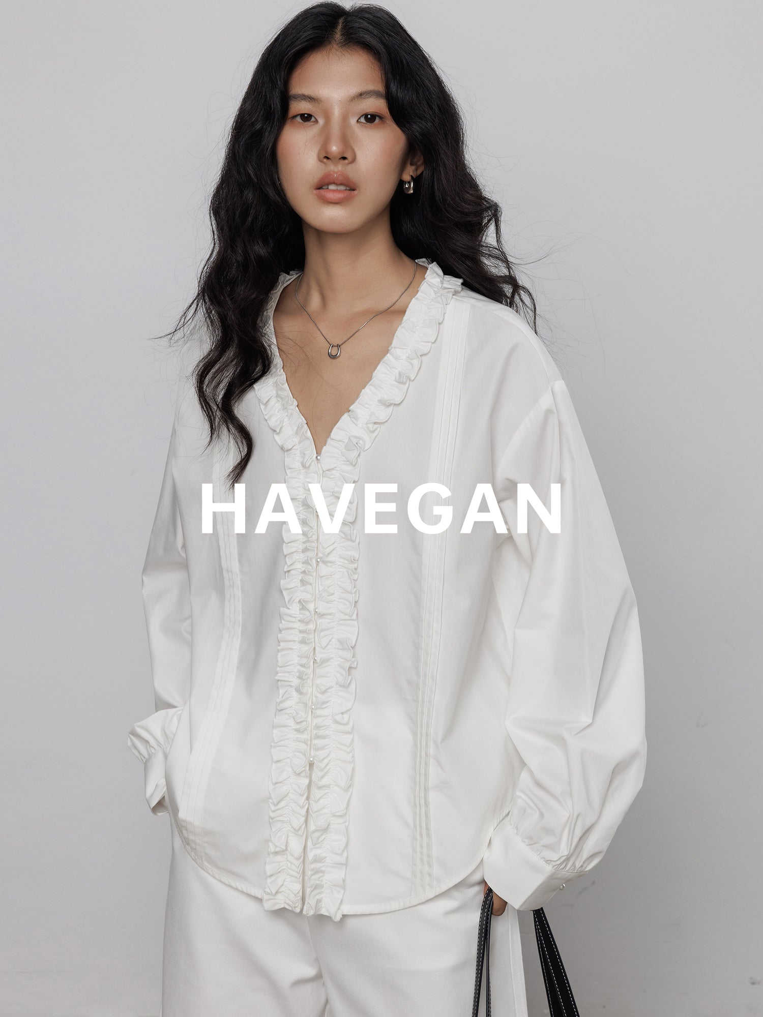 法式蕾絲V領襯衫_BDHL7786