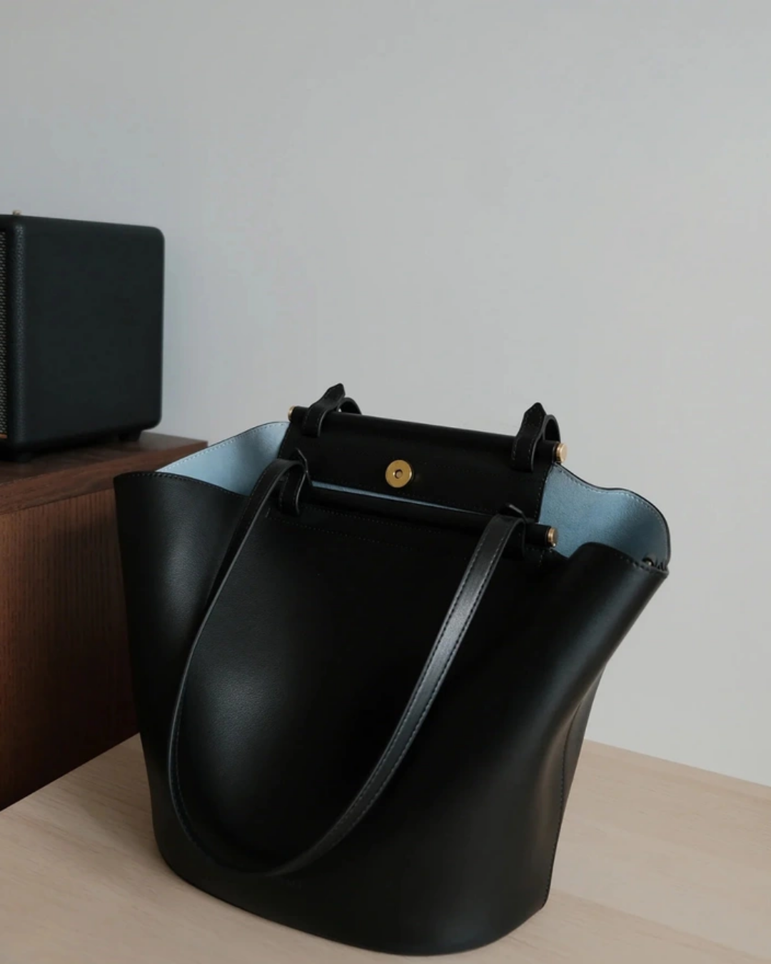 黑色夾扣手提包_BDHL7809