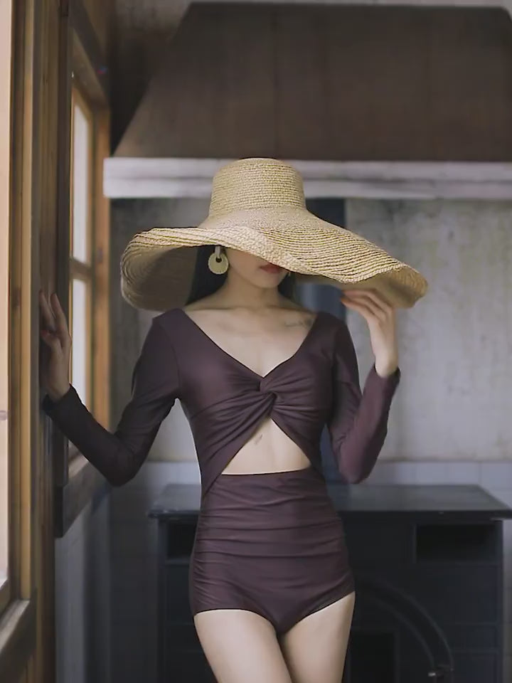 Twist Front Vintage Long Sleeve One-Piece Swimsuit_HL3240