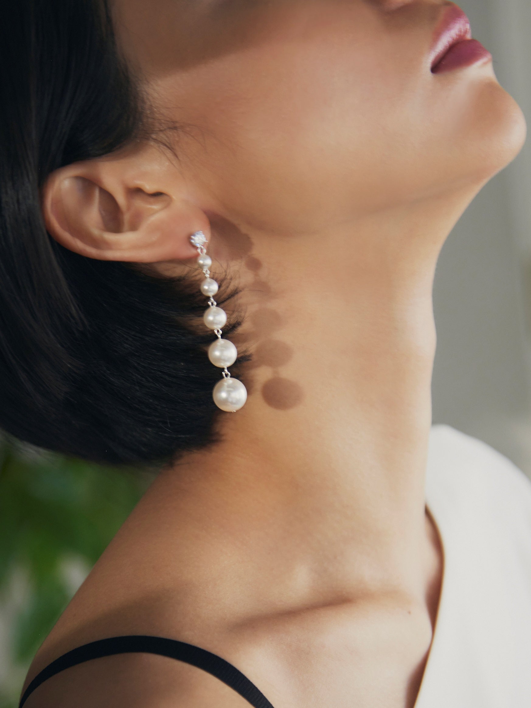 Pearl Line Long pierce_HL9731