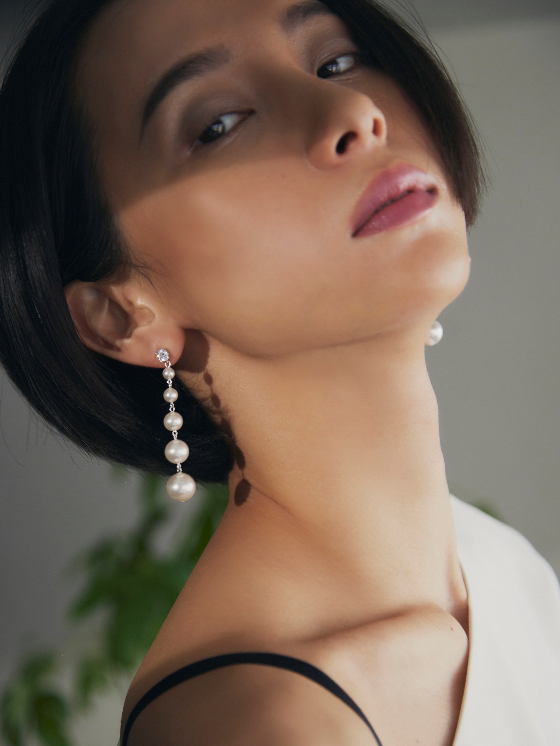 Pearl Line Long Pierce_HL9731
