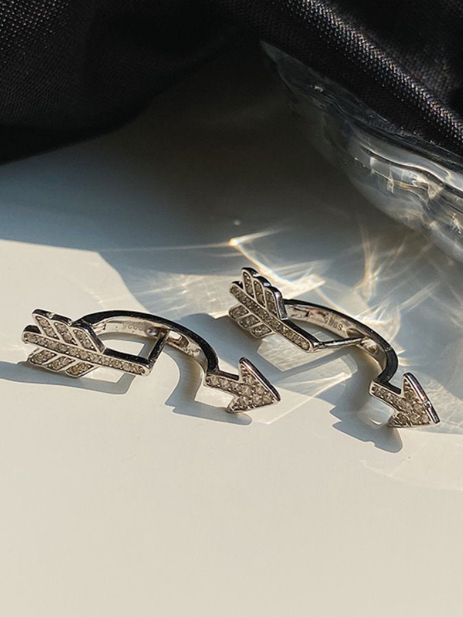 Bow and Arrow Earrings (Pair) HL9562