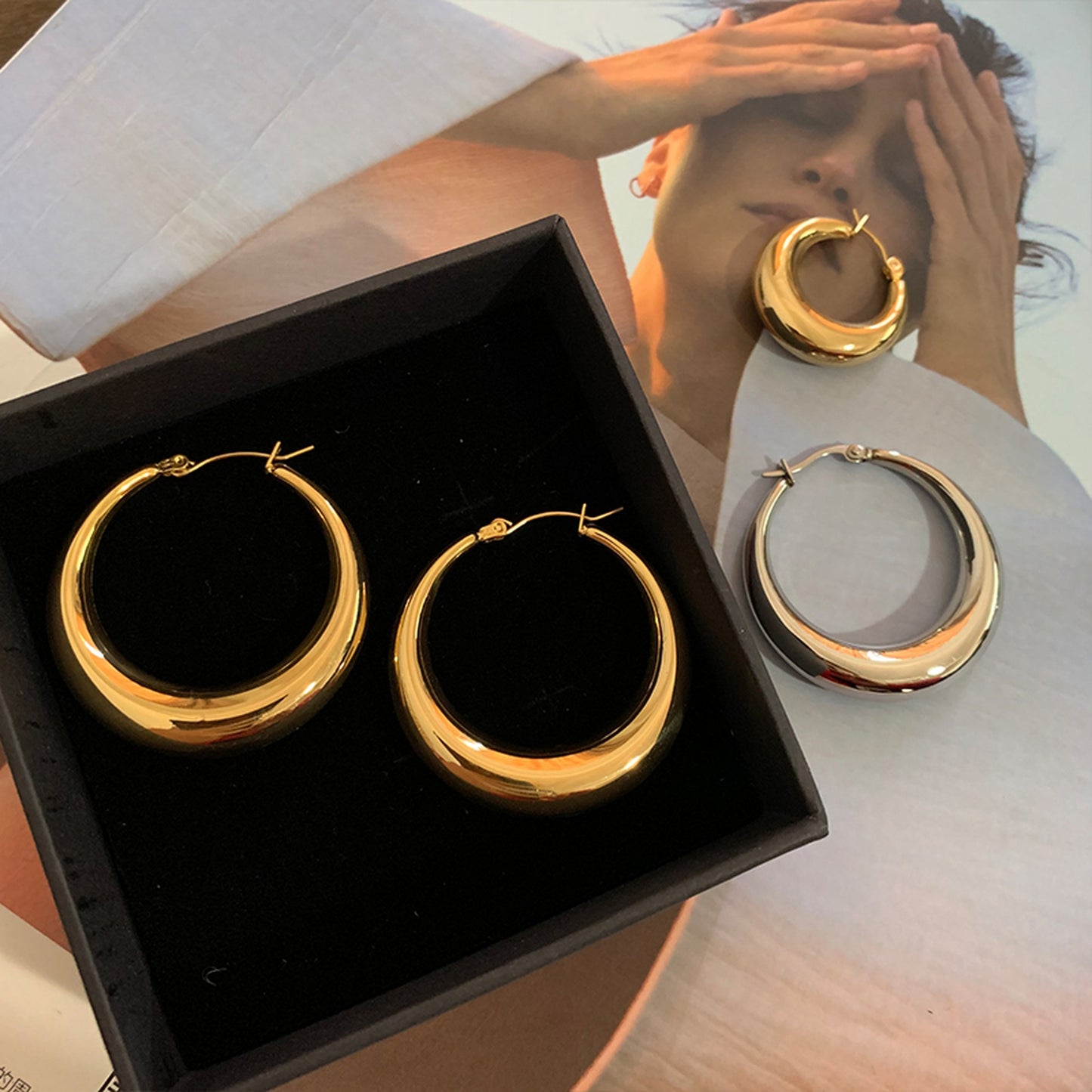 Minimalist Hoop Earrings 5519