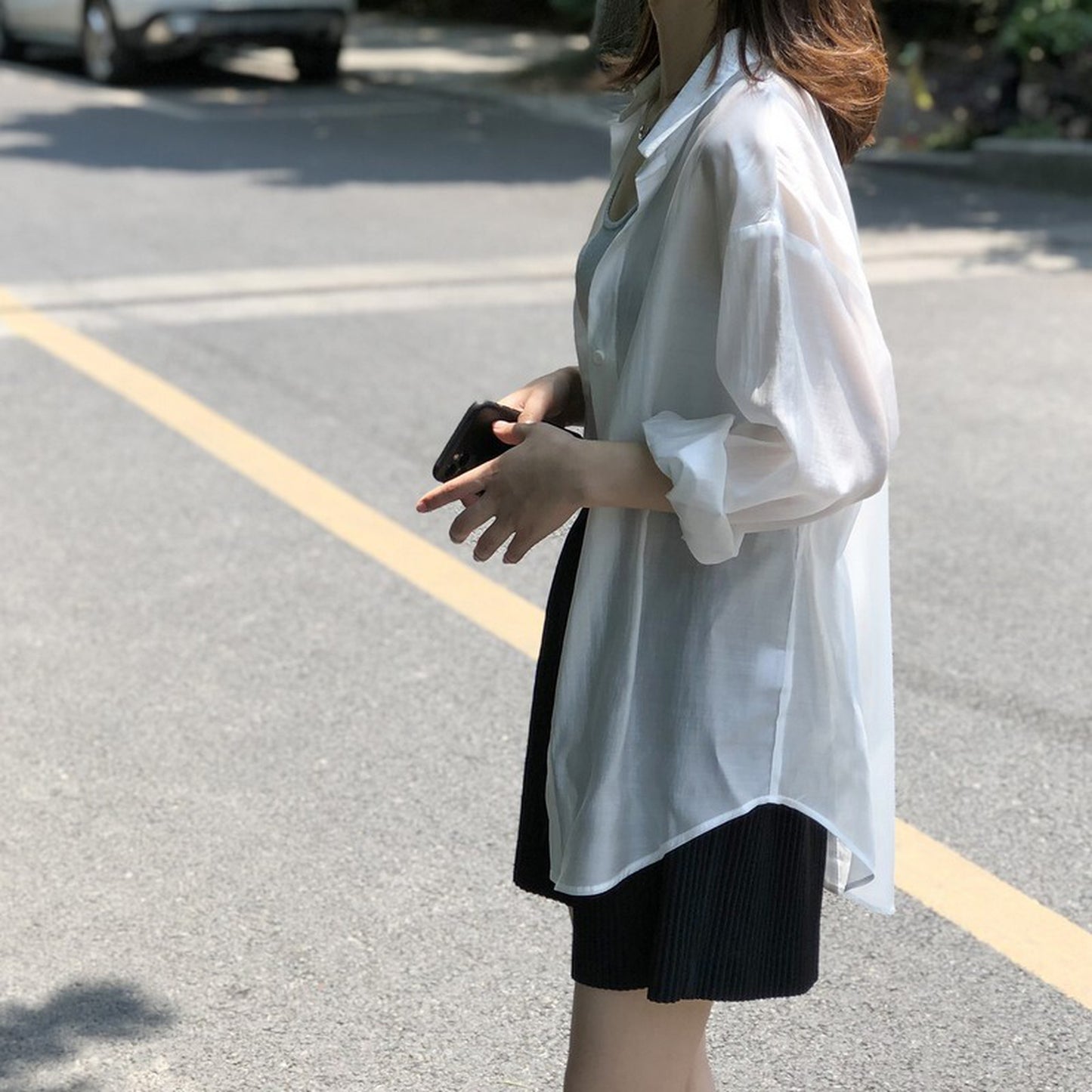 Back slit airy shirt 5048