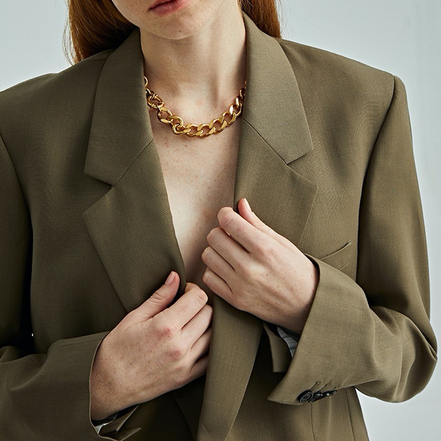 Gold chain necklace 5738