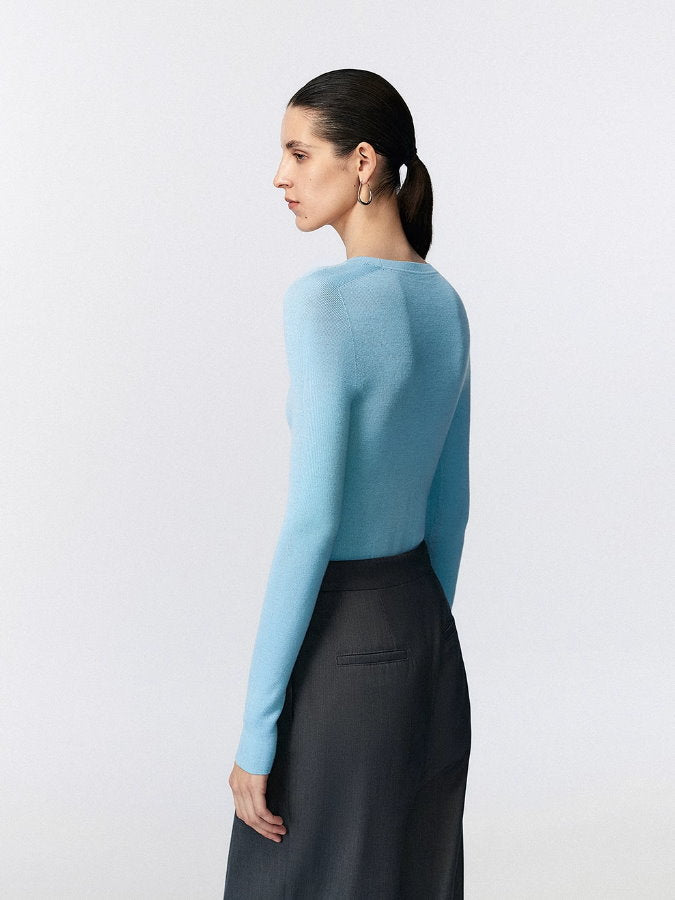 U-neck slim knit sweater_BDHL5068