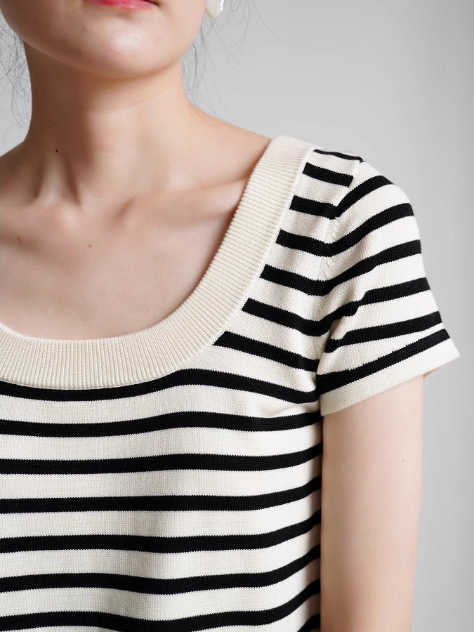 U-neck Striped Short-Sleeved Knit_BDHL4788