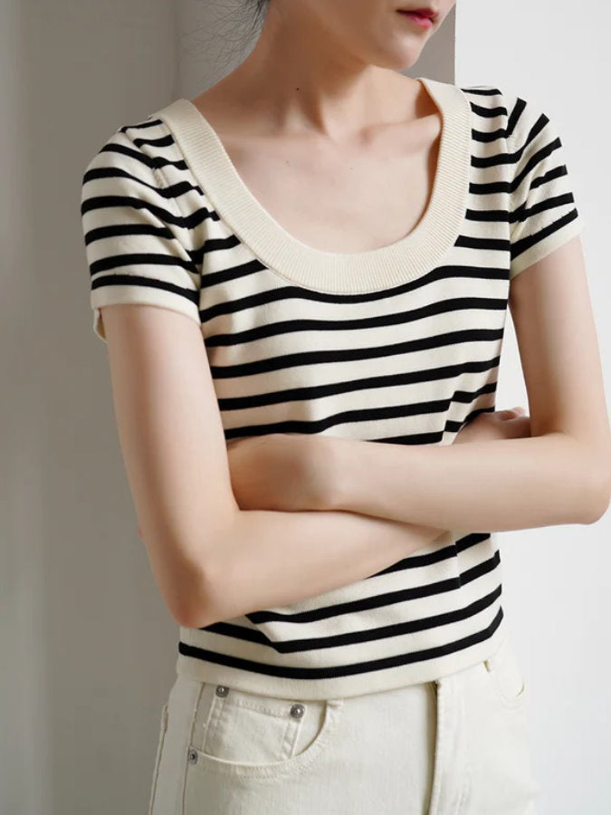 U-neck Striped Short-Sleeved Knit_BDHL4788