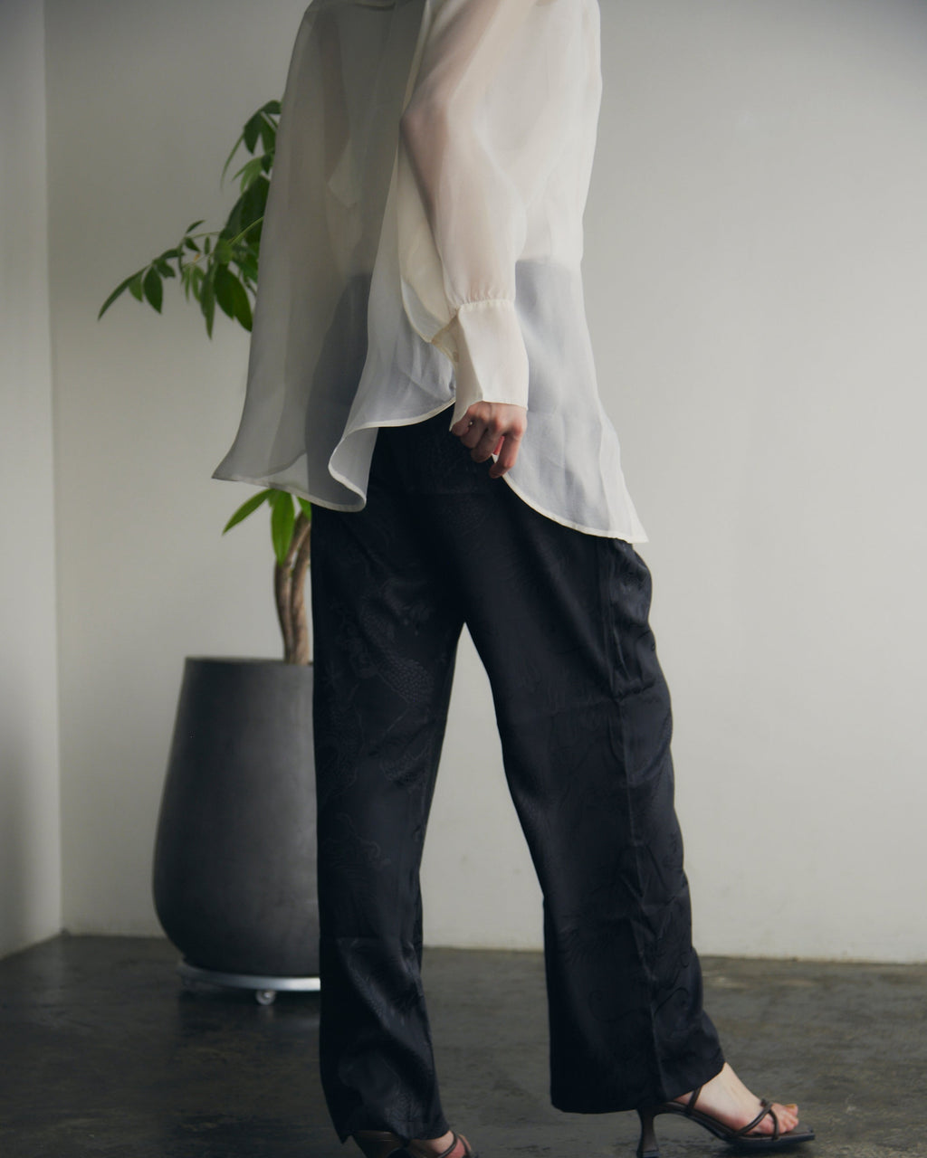 【即納】Band Collar Yoke Sheer Blouse_LCHK252LCHK253LCHK254LCHK255