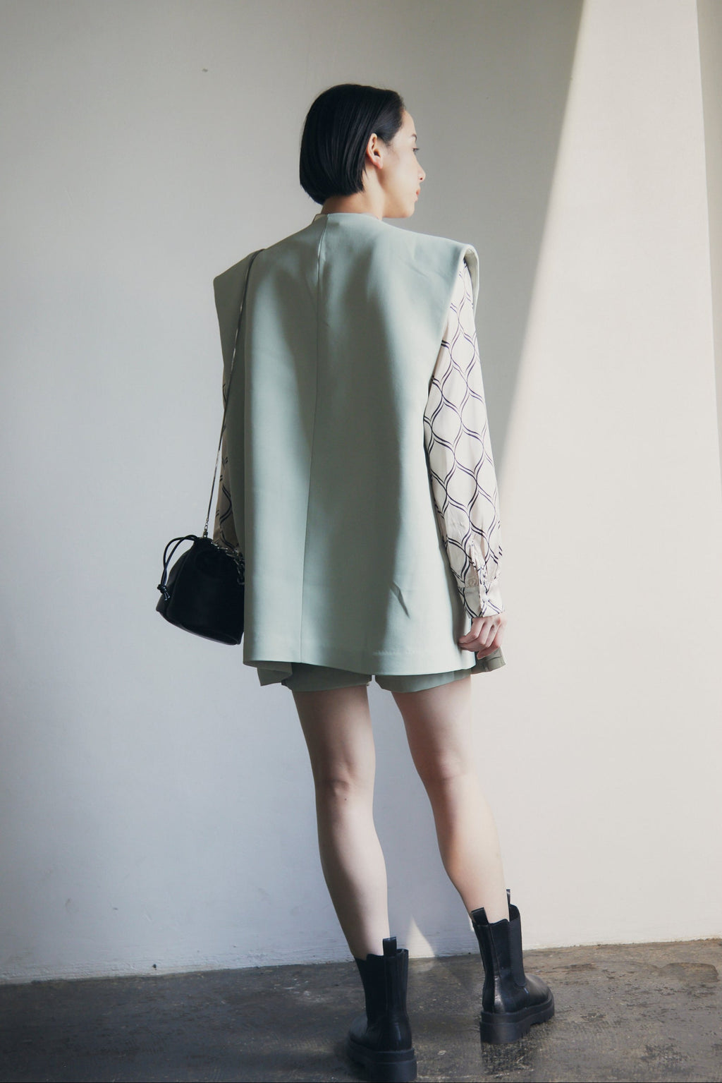 在庫限り早い者勝ち【即納】Mint Collarless Vest & Shorts Setup_LCHK269LCHK275