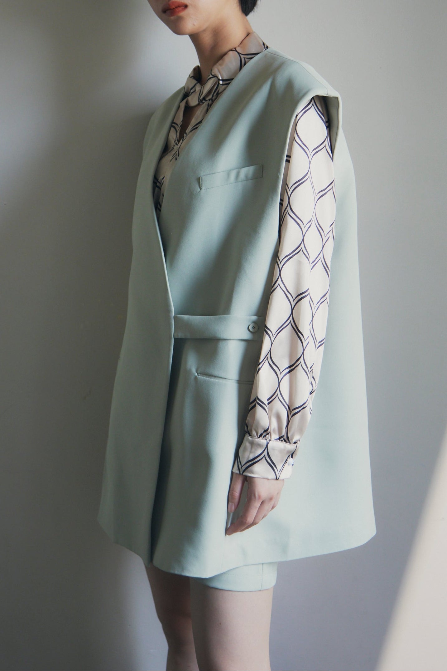 在庫限り早い者勝ち【即納】Mint Collarless Vest & Shorts Setup_LCHK269LCHK275