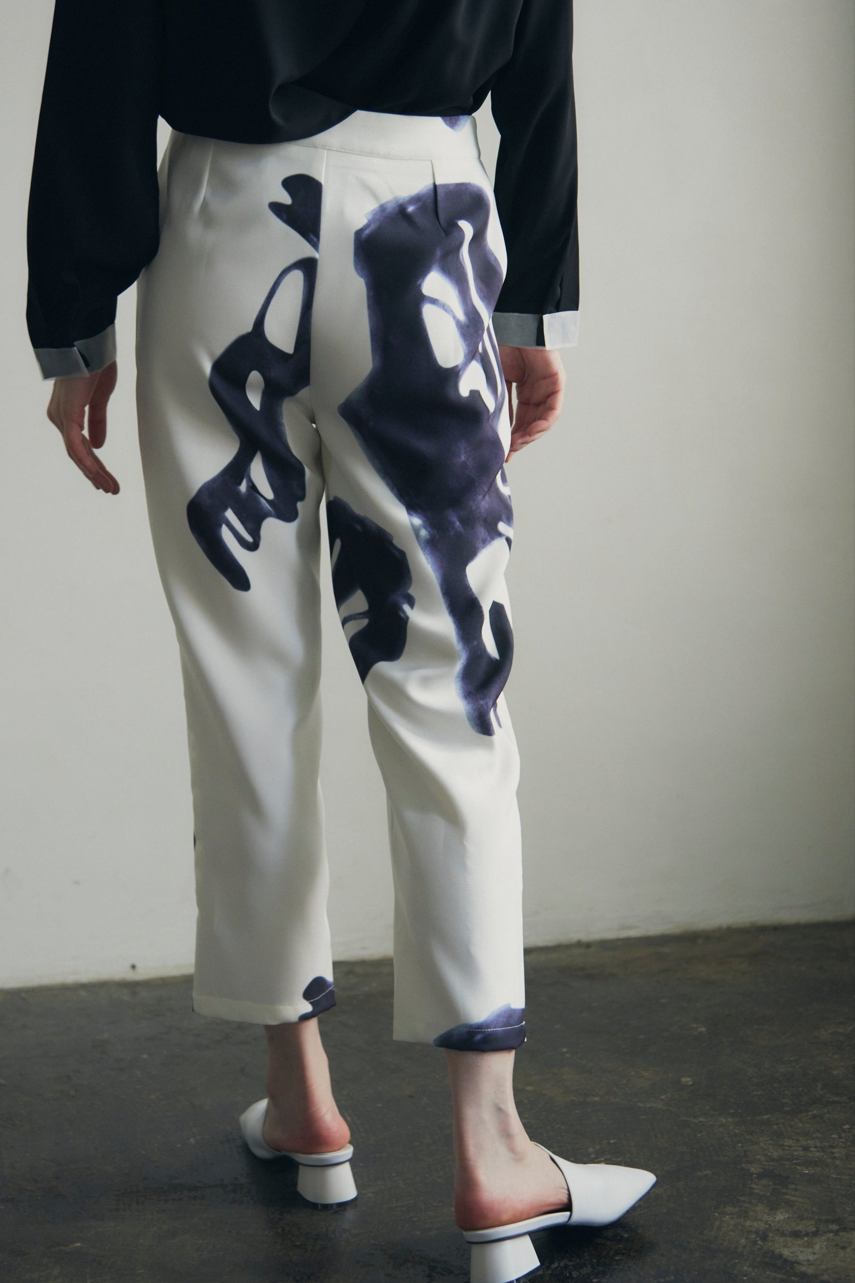 [Domestic Delivery Available] Ink Art Print Suit Set_90354897