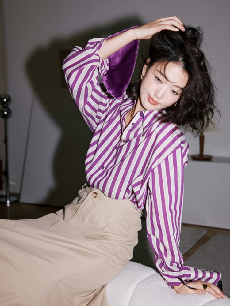 Purple striped shirt with satin cuffs_BDHL4967