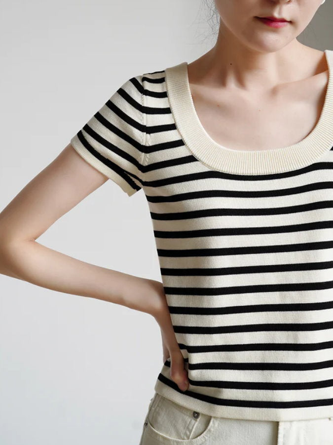 U-neck Striped Short-Sleeved Knit_BDHL4788