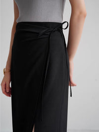 Tight slit skirt with rolled skirt style_BDHL4793